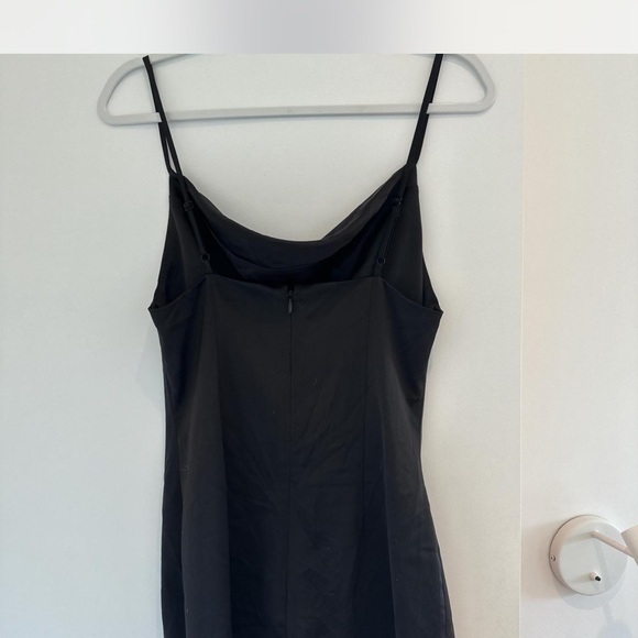Urban outfitters slip mini dress - Picture 2 of 3